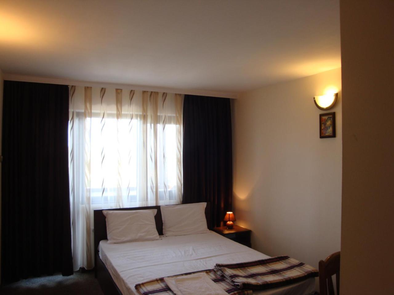 Family Hotel Diana Lyaskovo  Exteriér fotografie